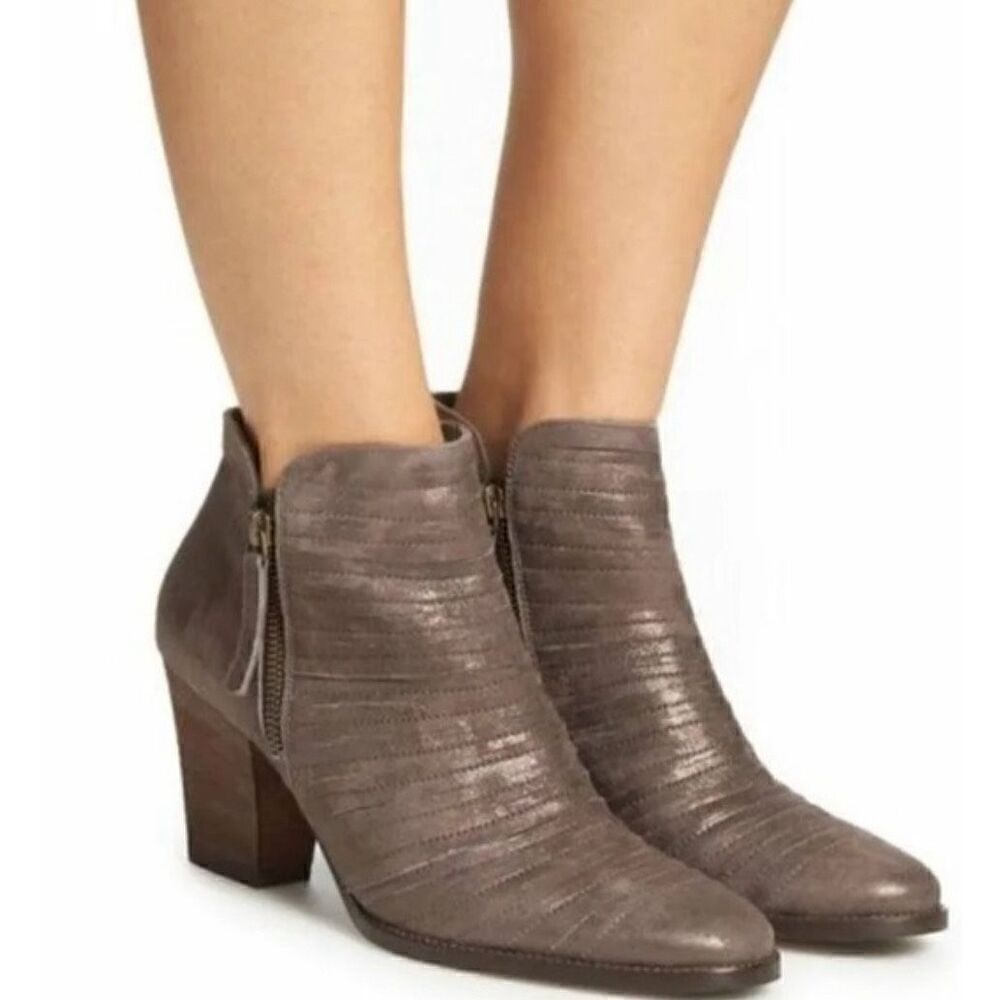 Paul Green Malibu Sliced Zip Bootie in Earth Artic Metallic NWT Size 5 1/2 or US